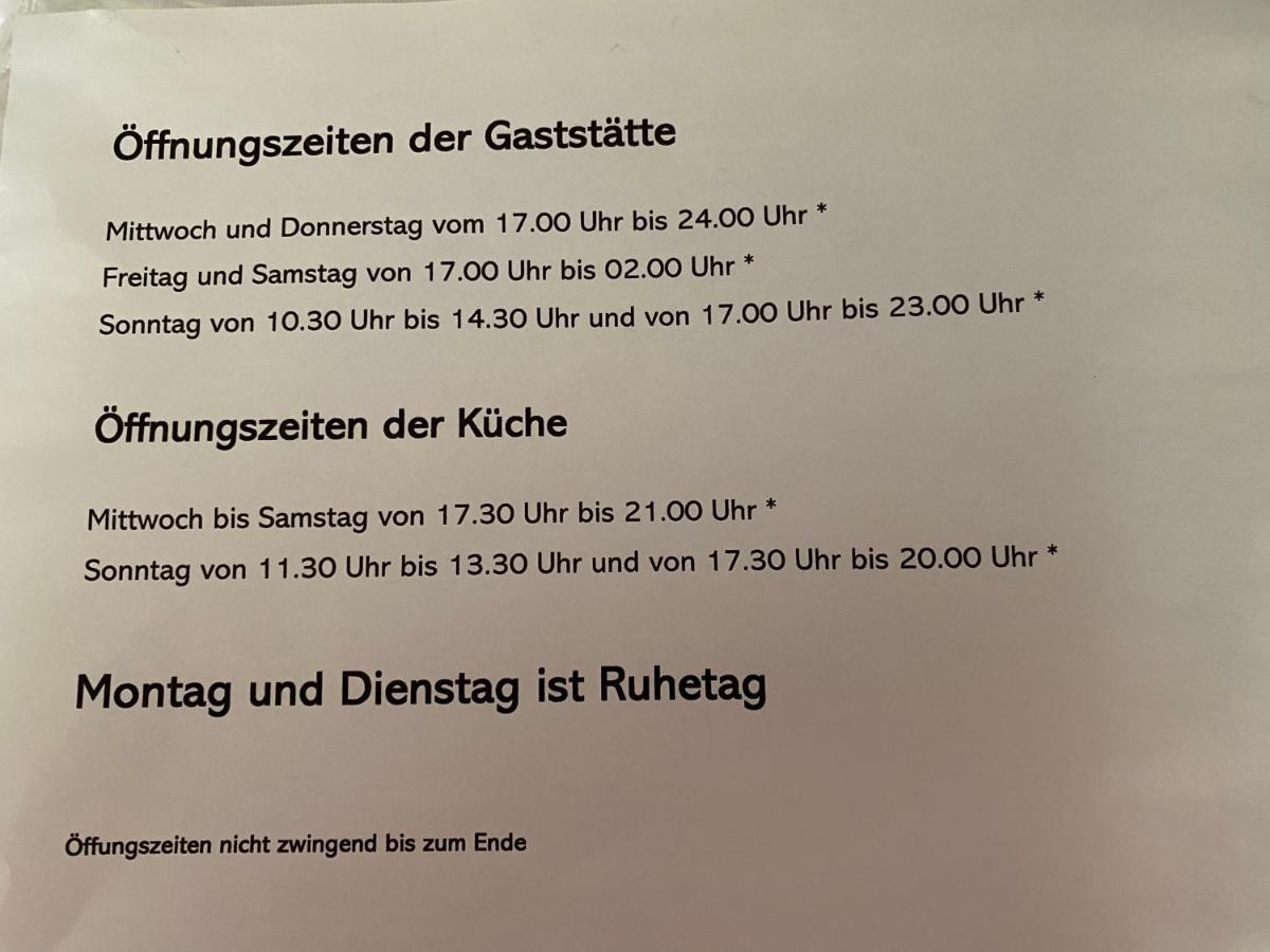 Gasthaus "Zur Alten Dorfschmiede" Metterich Bagian luar foto